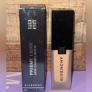Givenchy Prisme Libre Matte Foundation - N95